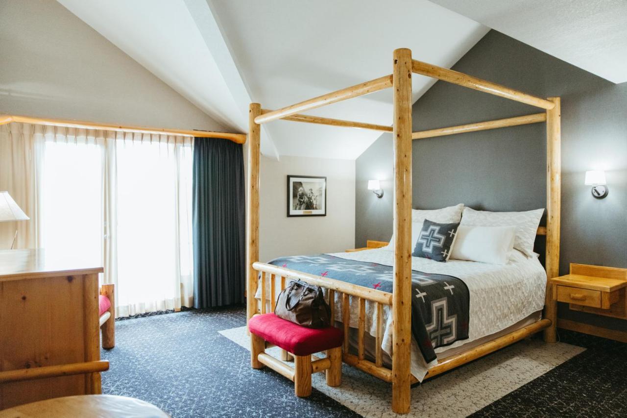 Brewster Mountain Lodge Banff Buitenkant foto