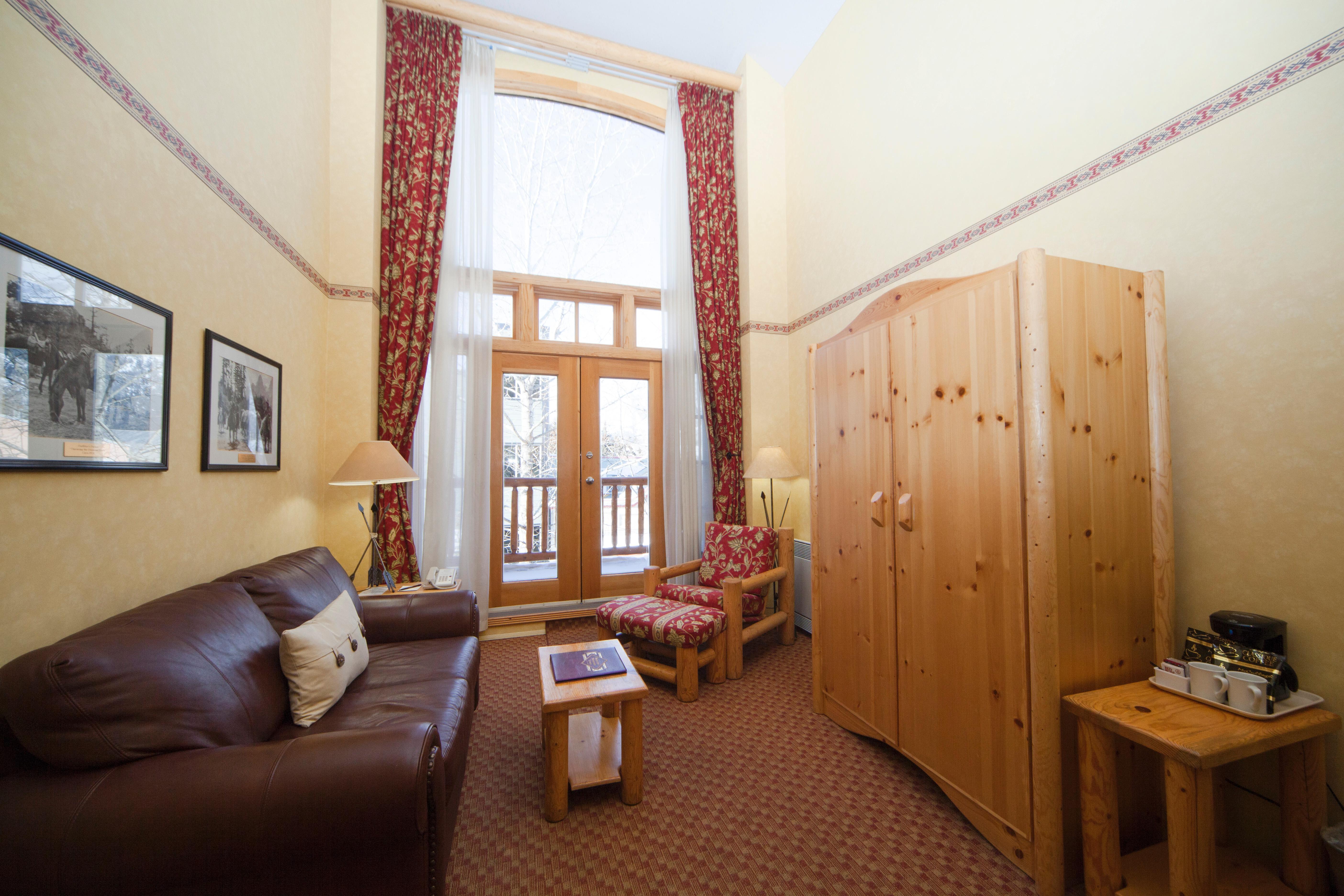 Brewster Mountain Lodge Banff Buitenkant foto