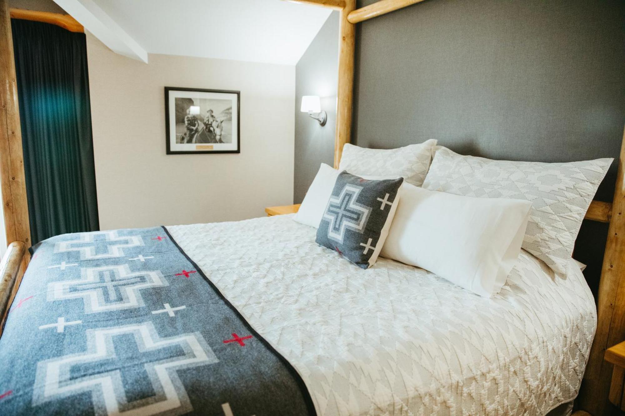 Brewster Mountain Lodge Banff Buitenkant foto