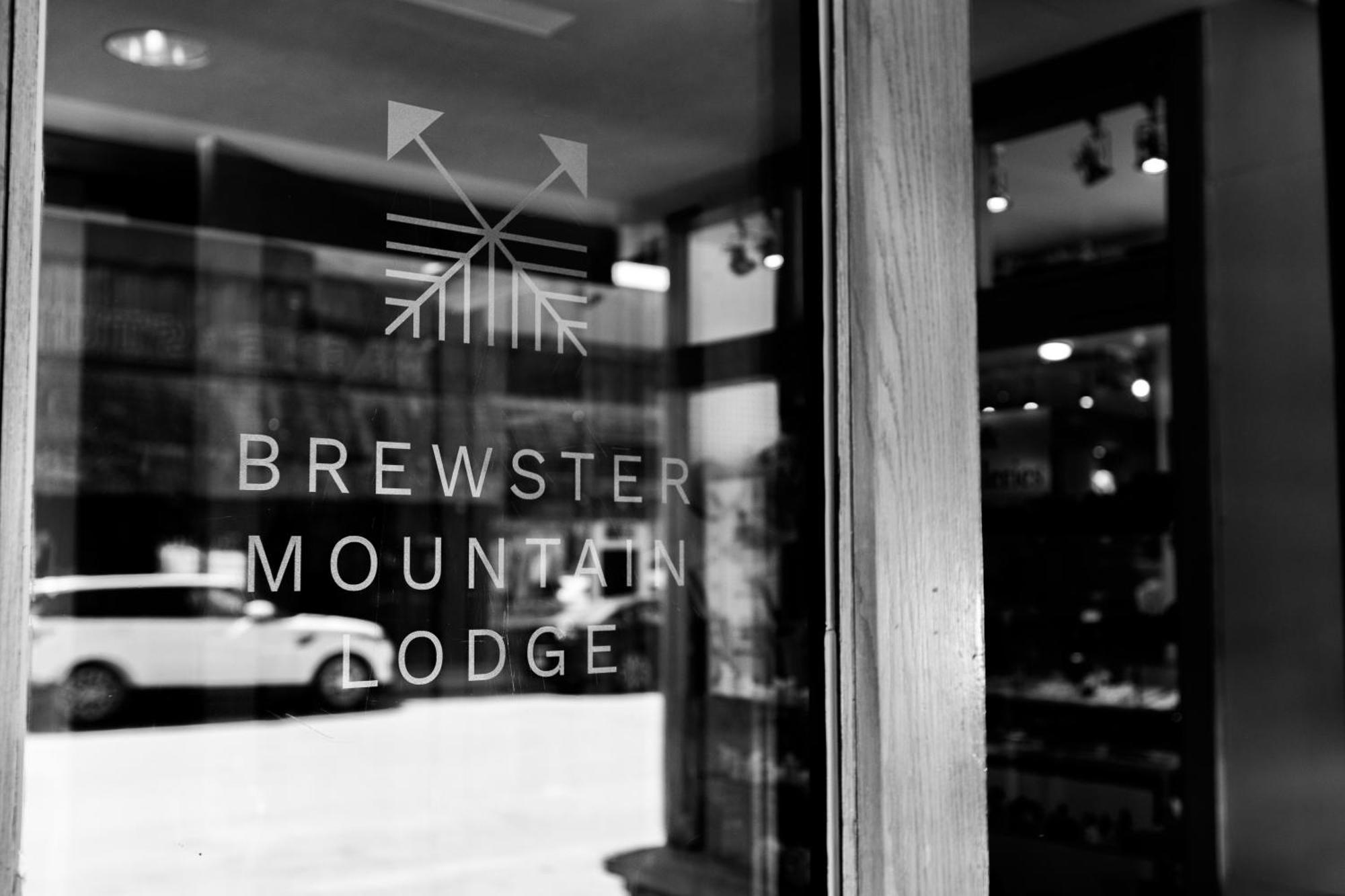 Brewster Mountain Lodge Banff Buitenkant foto
