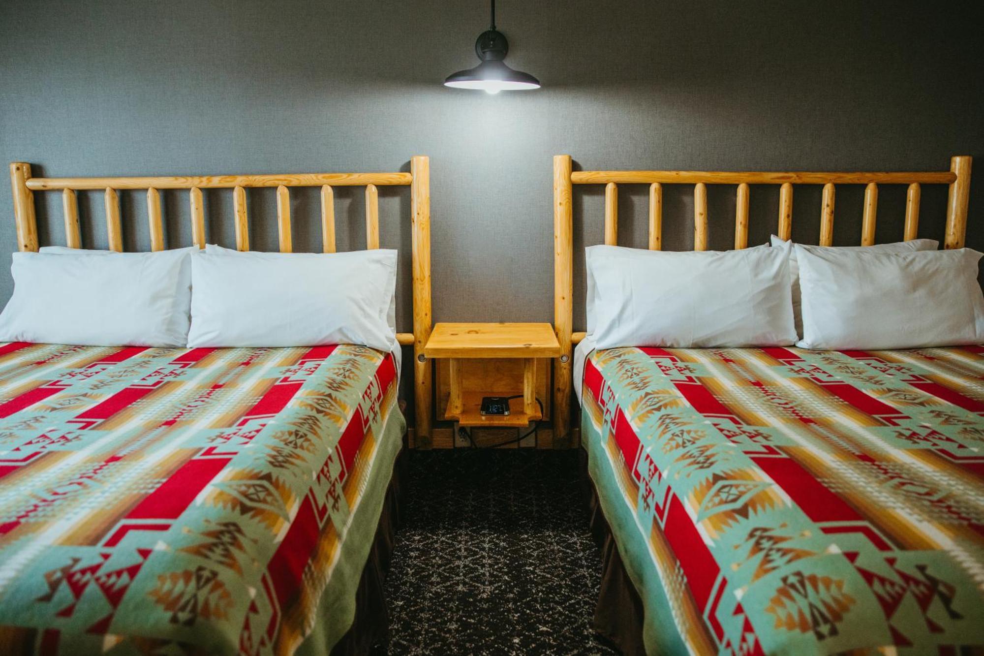 Brewster Mountain Lodge Banff Buitenkant foto