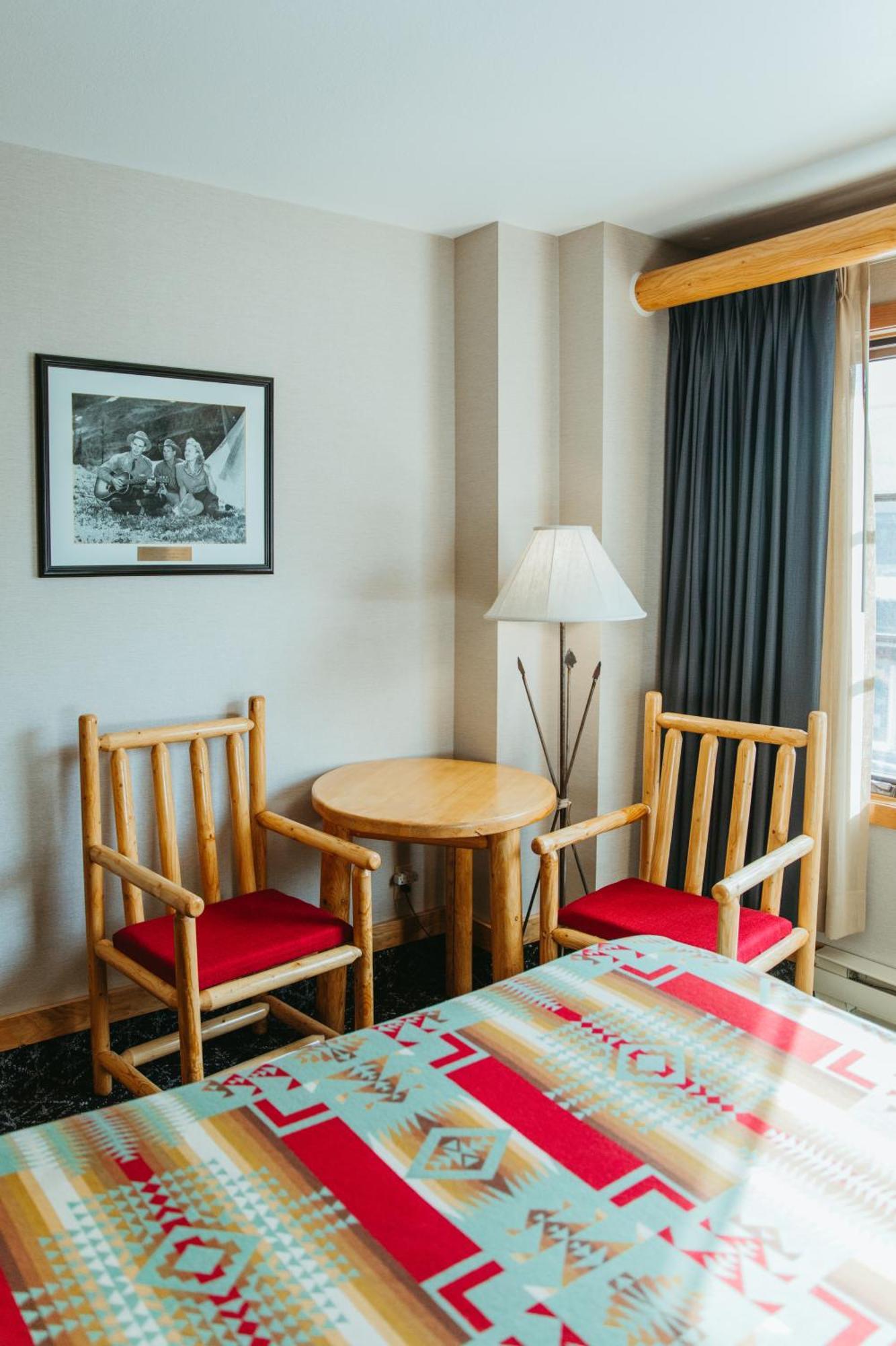 Brewster Mountain Lodge Banff Buitenkant foto