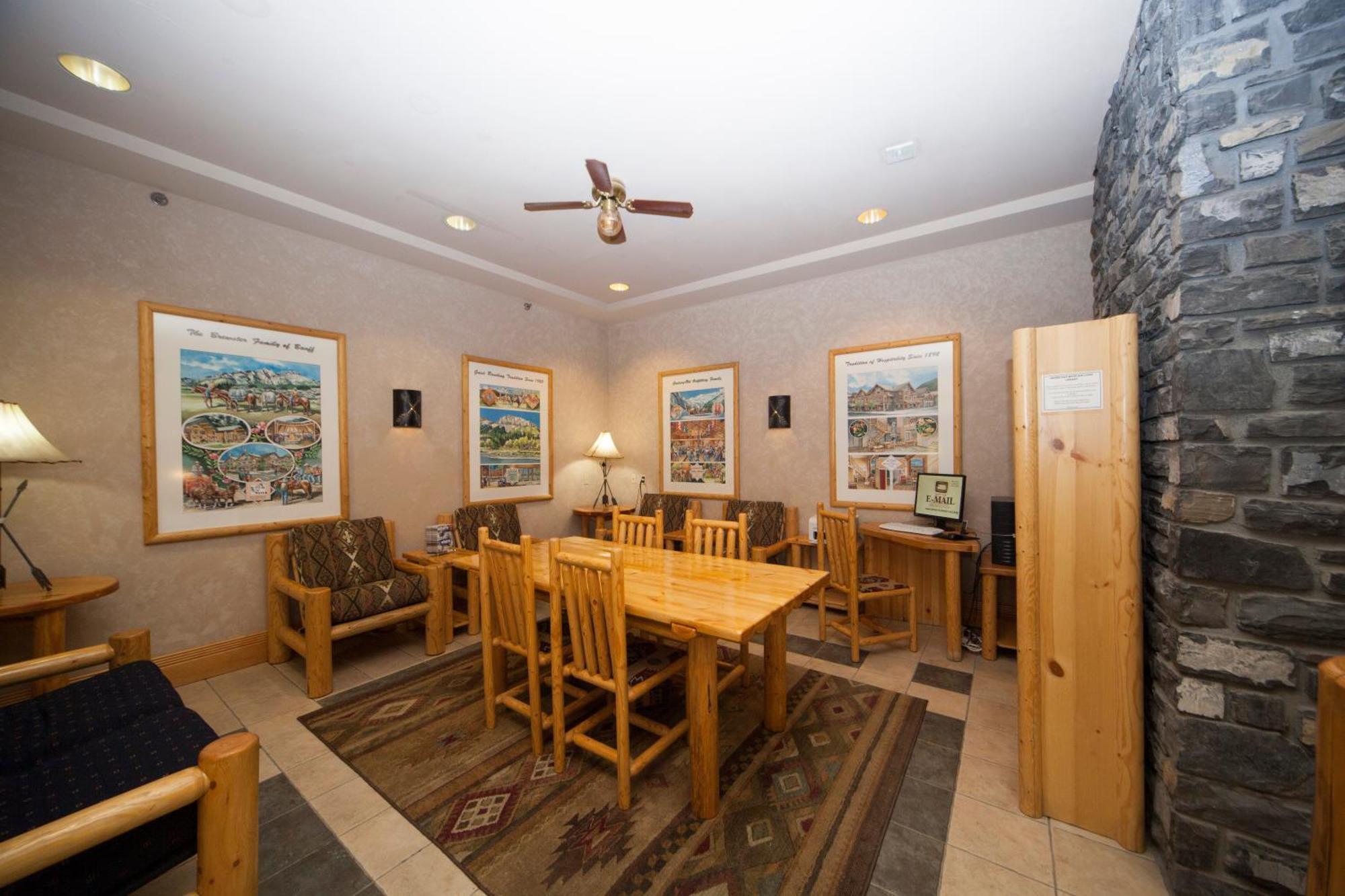 Brewster Mountain Lodge Banff Buitenkant foto
