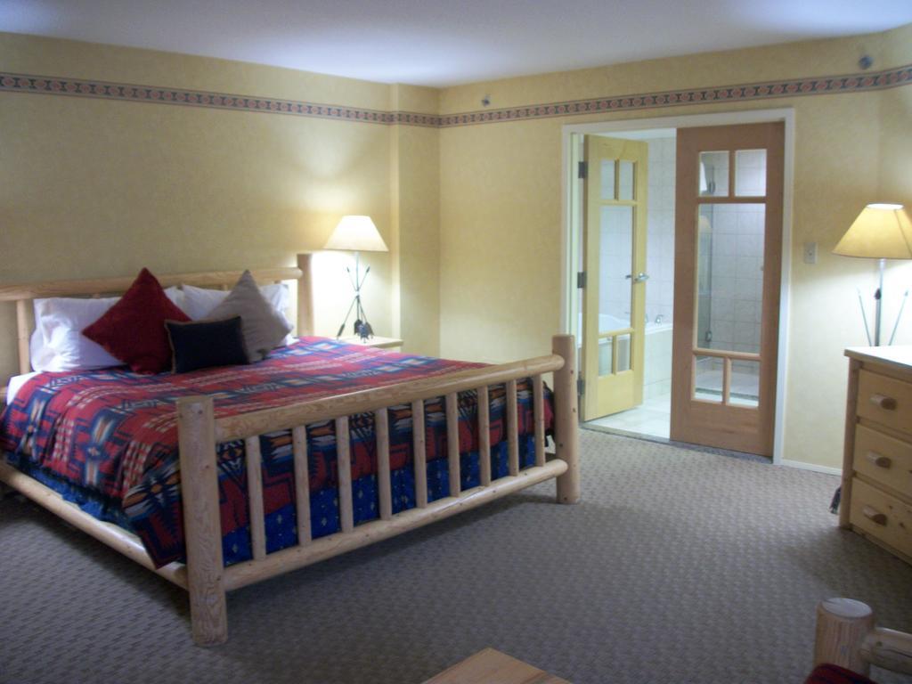 Brewster Mountain Lodge Banff Kamer foto