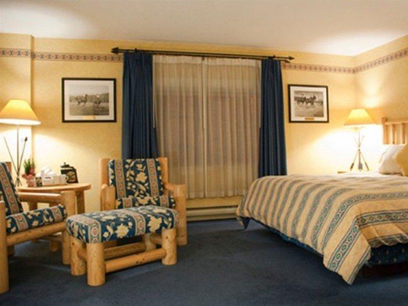 Brewster Mountain Lodge Banff Kamer foto